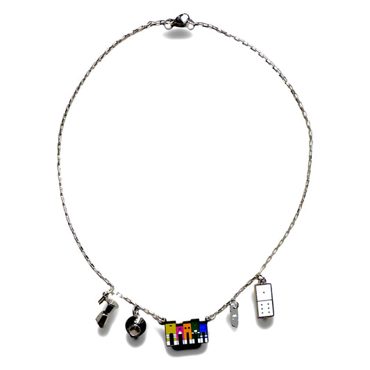 En Casita Necklace - Domino