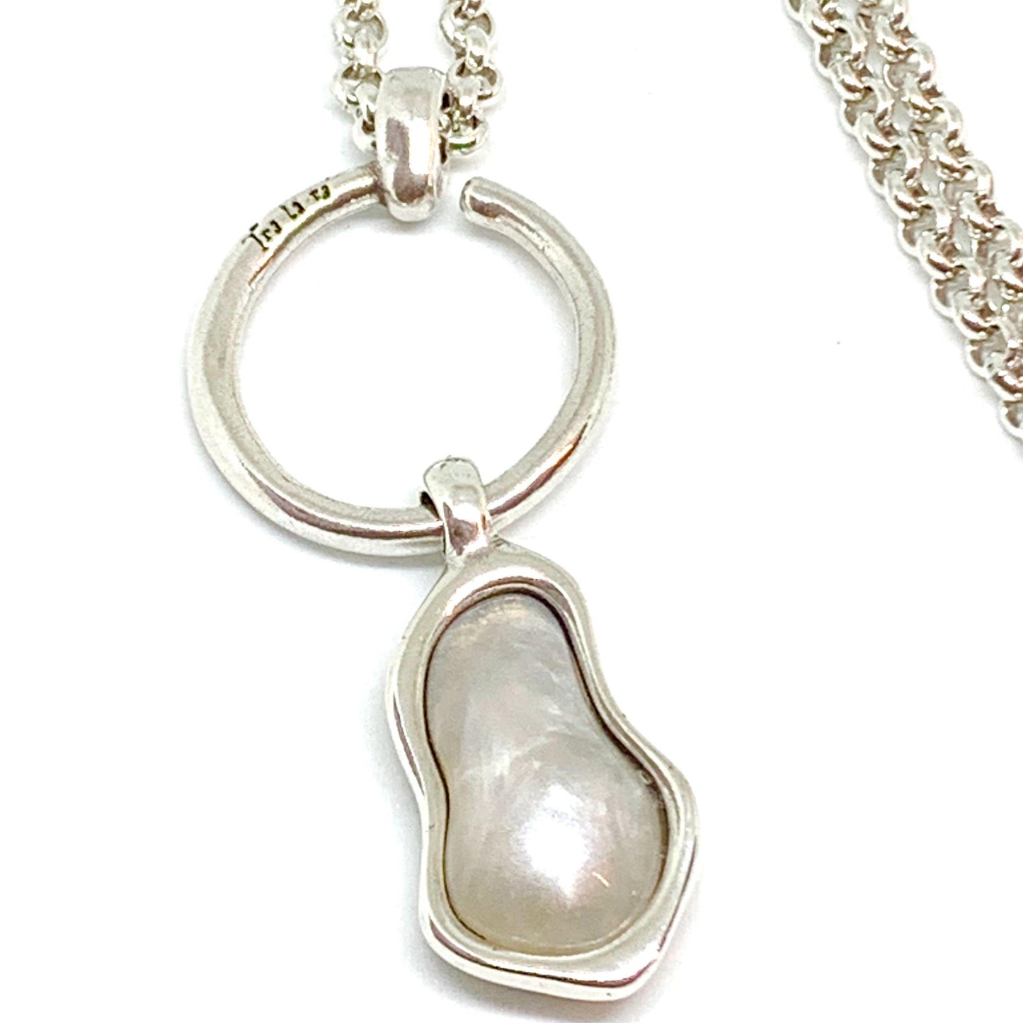 Tra-La-Rá Silver & White Set