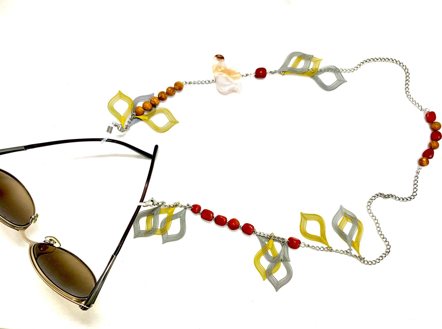 Sunny and Mask Cord