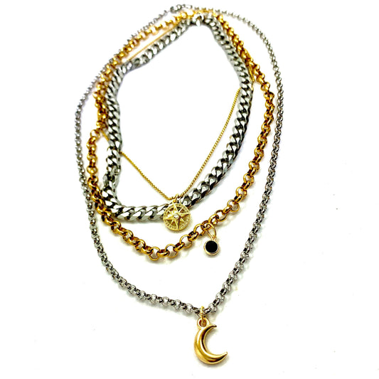 Follow Your Course Necklace Set