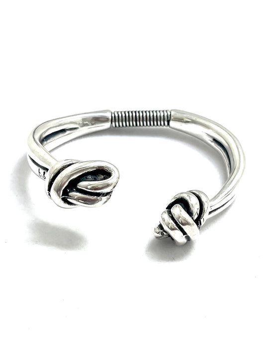 B&G Knot End Bangle Bracelet