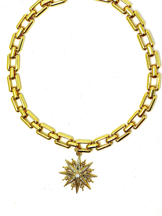 Luxe Star Elegance Necklace